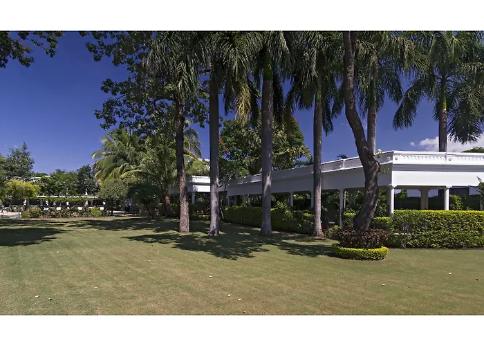 Jehan Numa Palace Hotel