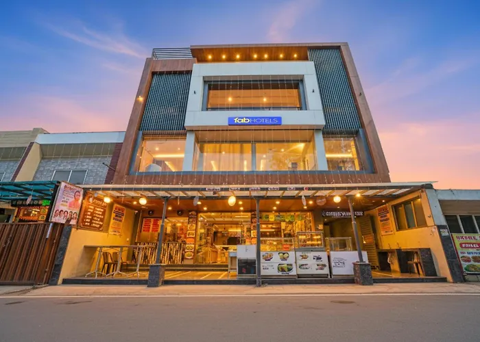 Fabhotel Shri Shreeyam Stay