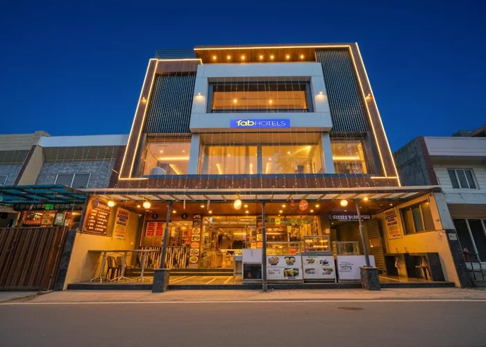 Fabhotel Shri Shreeyam Stay