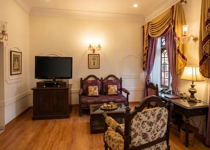 Noor-Us-Sabah Palace